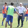 לואיס פרננדז ניר ביטון נבחרת ישראל (צילום: אורן אהרוני)