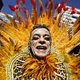 דראג קווין הומו מצעד גאווה drag queen gay pride parade (צילום: AP)