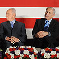 יום עצמאות אמריקני בית שגריר ארצות-הברית הרצליה בנימין נתניהו שמעון פרס ארה"ב (צילום: יובל חן)