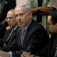 נתניהו בישיבה הבוקר. "זה מאוד רעיש" צילום: רויטרס