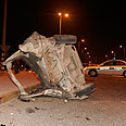 תאונה תאונת דרכים 3 כלי רכב מכוניות התהפכות תעלה אישה הרוגה צומת שגב שלום ליד באר שבע (צילום: אליעד לוי)