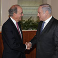 בנימין נתניהו ביבי נתניהו ג'ורג' מיטשל פגישה ירושלים (צילום: עמוס בן גרשום, לע"מ)