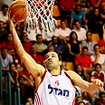 אורי קוקיה הפועל ירושלים (צילום: אלי אלגרט)