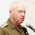 יואב גלנט נפרד מראשי הרשויות ב דרום (צילום: אליעד לוי)