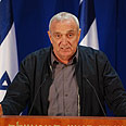 יצחק אהרונוביץ' יצחק אהרונוביץ תדרוך שריפה אסון בכרמל (צילום: מתי אלמליח )