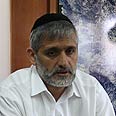 אלי ישי ביקור מועצת דלית אל כרמל אחרי שריפה שריפות אסון הכרמל כרמל (צילום: אבישג שאר-ישוב)