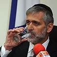 אלי ישי מגיב לדו"ח מבקר המדינה בעניין שריפה בכרמל כבאים מחדל המנהיגים  (צילום: גיל יוחנן )