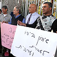 הפגנה נגד מנהל עירוני ז בית ספר יפו ש סירב ש ידברו ב ערבית (צילום: עופר עמרם)