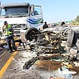 תאונה תאונת כביש 90 שני פצועים באורח קשה מאוד תאונת דרכים צומת מעלה גלבוע (צילום: חגי אהרון)