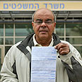 אחיסמך בוטל סבא מ תל אביב ש קיבל מכות מ שוטר אחרי ש נתן לו דו"ח (צילום: ירון ברנר)