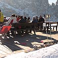 יש זמן גם לנוח צילום: ATP Val di Fassa