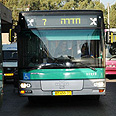 אוטובוס אגד. הרדיו מיועד לאוזן הנהג בלבד צילום: ג'ורג' גיסברג