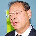 וקנין. כרעם ביום בהיר 