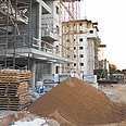 אתר בנייה בצפון. ארכיון צילום: גיל נחושתן