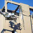 נפילת רקטת גראד באשדוד, 1 לינואר 2009 נפילת רקטת גראד באשדוד, 1 לינואר 2009