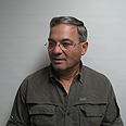 "ריקוד של שני צדדים". שפירא 