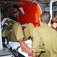 פינוי הפצועים בתקרית צילום: הרצל יוסף