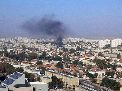 עשן מעל בירת הנגב (צילום: אילנה קוריאל)