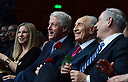 Peres with Clinton, Streisand and Netanyahu (Photo: Kobi Gideon, GPO)