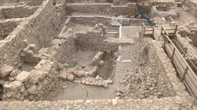 ynet - חדשות - נחשף מבנה מתקופת החשמונאים: 'זו תגלית'
