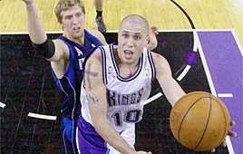 מייק ביבי סקרמנטו, דירק נוביצקי דאלאס