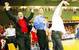 אריק שיבק שאול אייזנברג שמעון אמסלם הפועל תל אביב