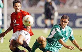 מכבי חיפה מנצ'סטר יונייטד וואליד באדיר קייר ריצ'רדסון ליגת האלופות