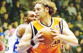 פבריציו אוברטו פאמסה ולנסיה מייקל מקדונלד זאדאר