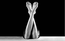 אפיליידי רגליים אחרי מצונזרות