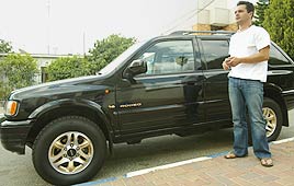 מיקי גבע והגלגלים החדשים