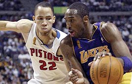 קובי בריאנט טיישון פרינס דטרויט לייקרס