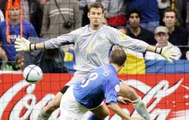 אנטוניו קסאנו איטליה שבדיה