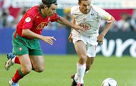 ואלנטה (באדום) אוברמארס פורטוגל הולנד