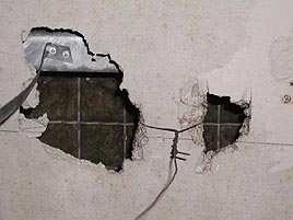 מבנה אסבסט בבסיס לוטם בצריפין