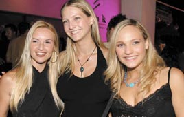 רוני ויעל דואני וקרן פלג