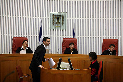 בג"ץ בפעולה. "מי השופטים שיחליטו? הם מינויים פוליטיים" (צילום: גיל יוחנן)