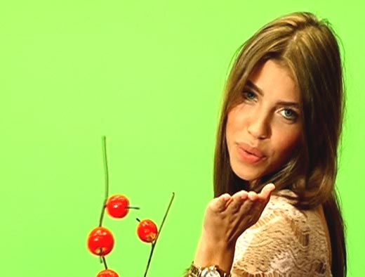 sapir-yudeshkin-2_2105.jpg_v.jpg