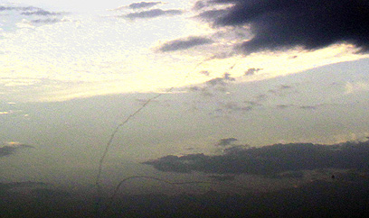 רגע היירוט (צילום: שחר לאודון)