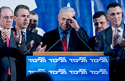 נתניהו בנאומו הלילה (צילום: EPA)