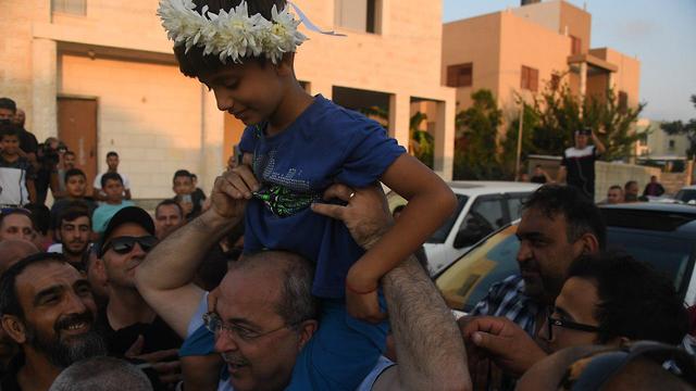 אשת החשוד בחטיפה: "הוא בחיים לא חשב לפגוע בילד" 