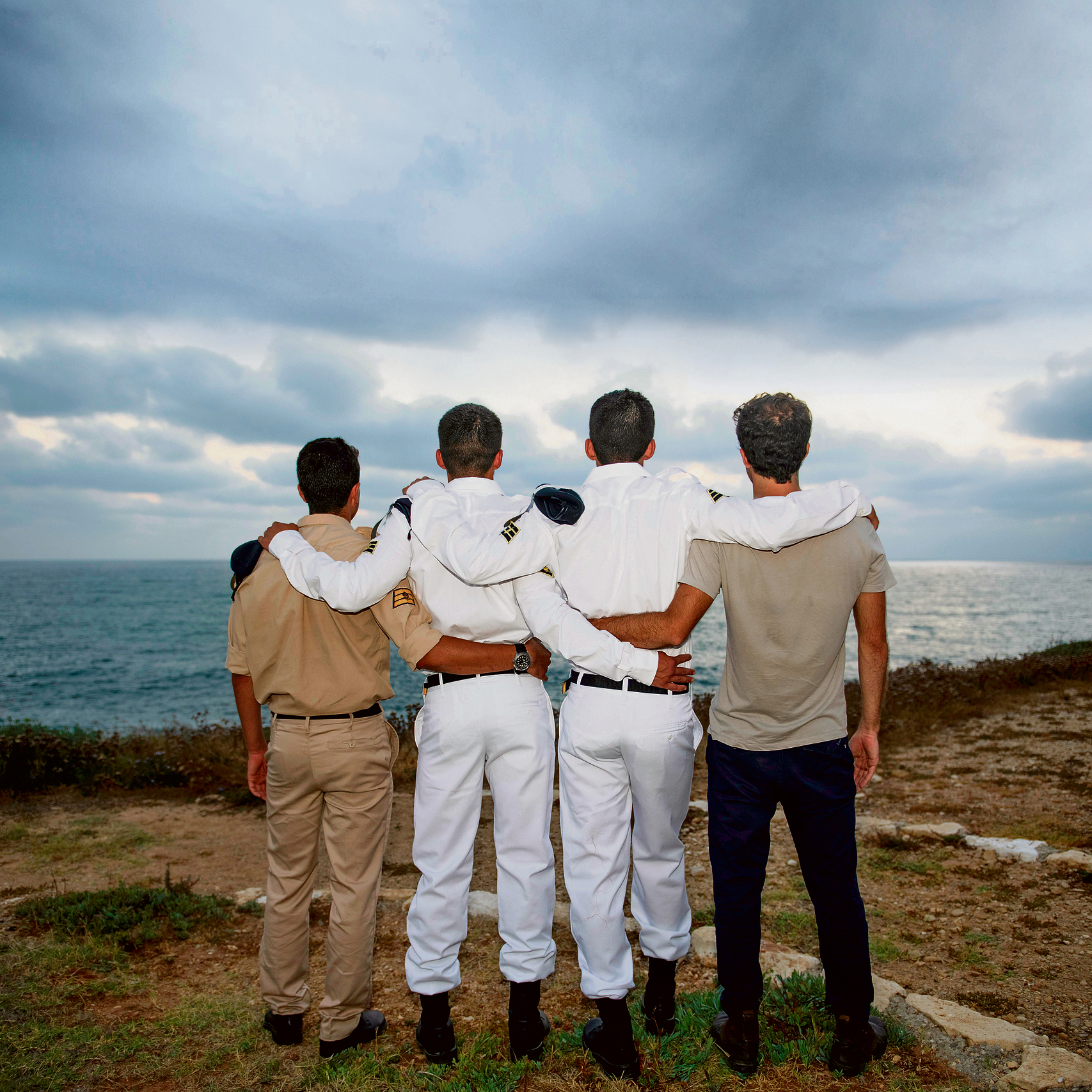 Четыре братца под крышей. Четыре брата под. Четыре брата. Рассказ 4 брата. Четыре братца под одной шляпой стоят.