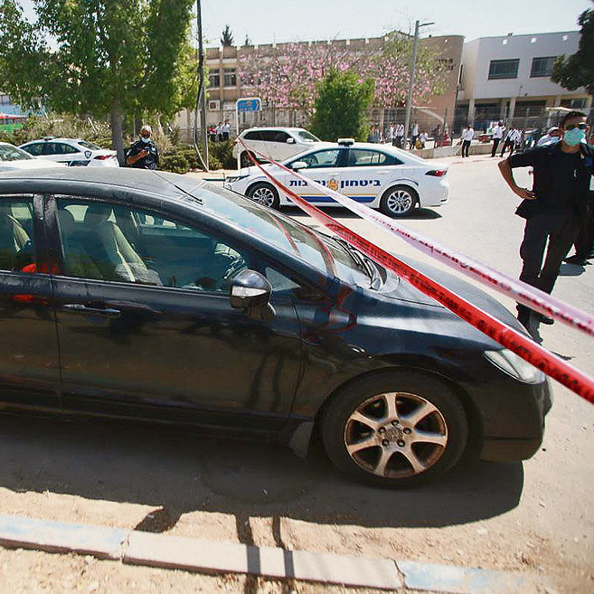 מאיר הקטן נשכח ברכב בשיא החום,