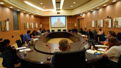 Заседание комиссии кнессета по образованию. Фото: Адина Вальман, пресс-служба кнессета ()