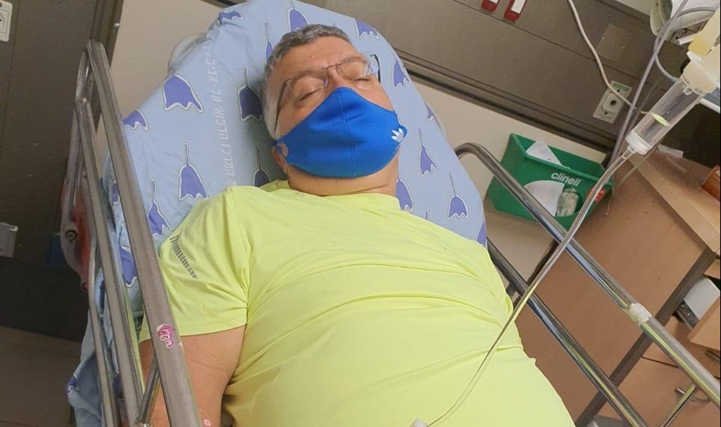 אחרי 12 יום של שביתת רעב: המסעדן שלומי סלמון התמוטט והובהל לבית חולים ()